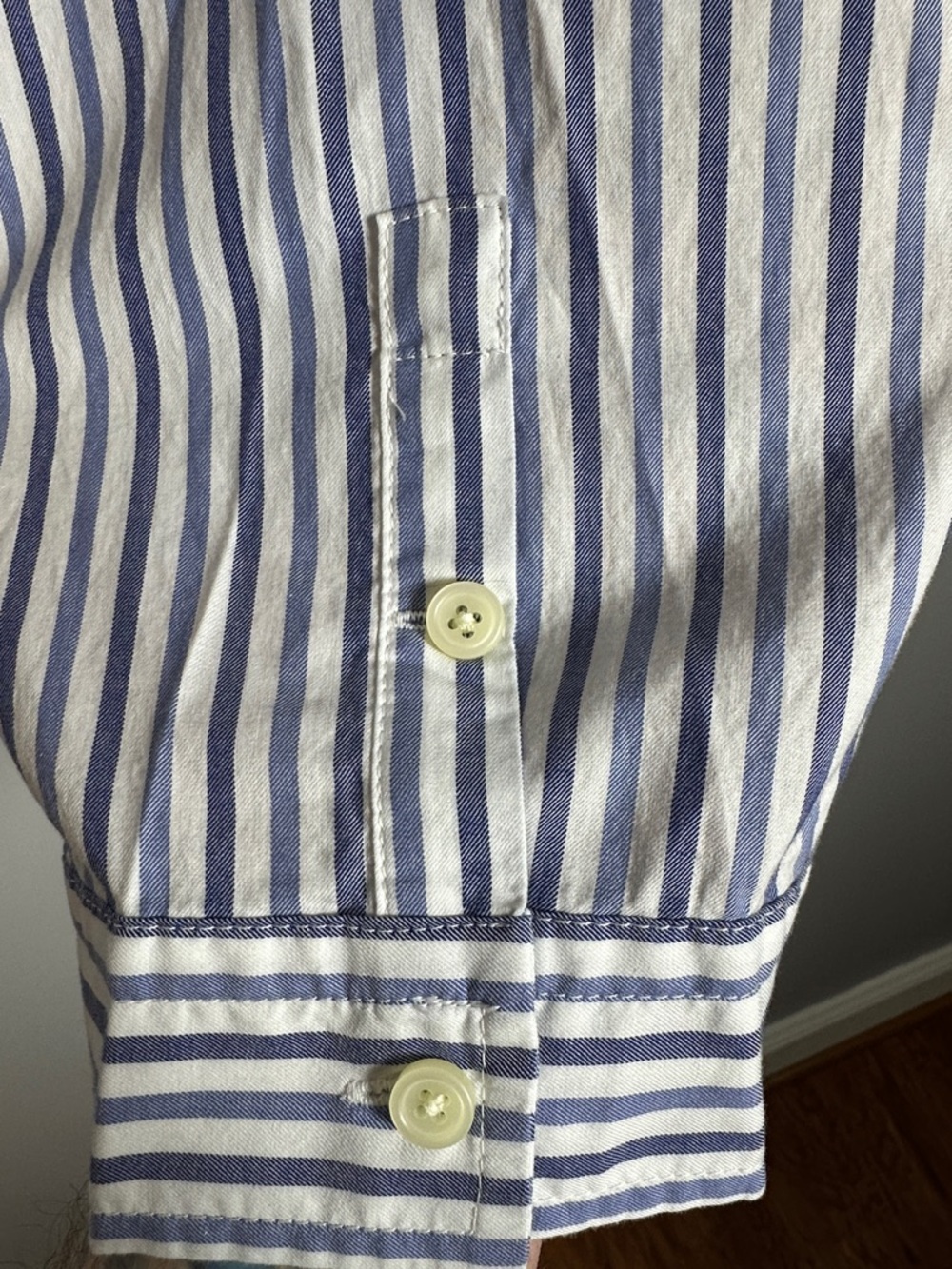 Everlane Cropped Striped Cotton Button Down The Woven PJ Top NWT Large - Picture 10 of 11